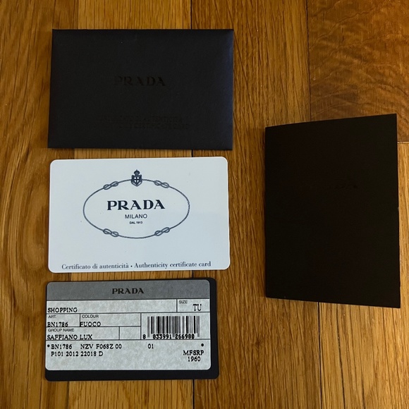 Prada saffiano bag red - Picture 9 of 9